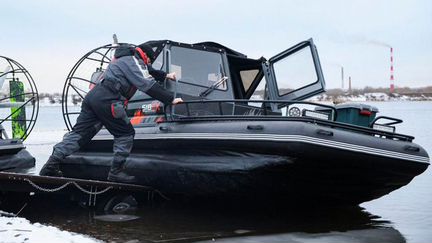 Аэролодка SibEX 550 Tourist 400 л.с Рестайлинг