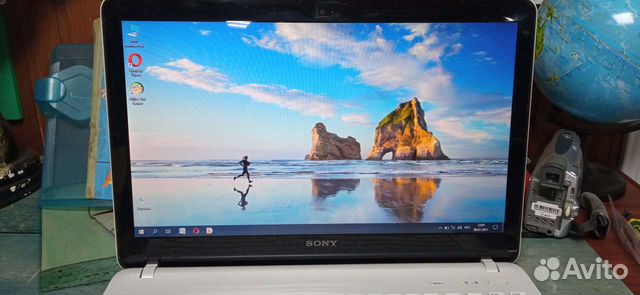 Ноутбук sony vaio svf1521b1rw