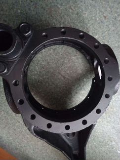 Корпус поворотного кулака правый,левый камаз 43118