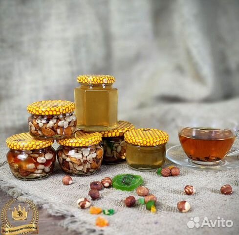 Мёд с орешками