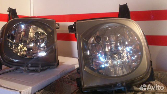 Фара ниссан куб правая /левая 2002-2005г