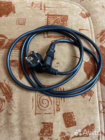 Кабель питания для компьютера