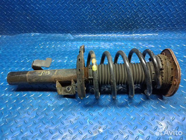 Амортизатор подвески передний левый Volvo Xc70