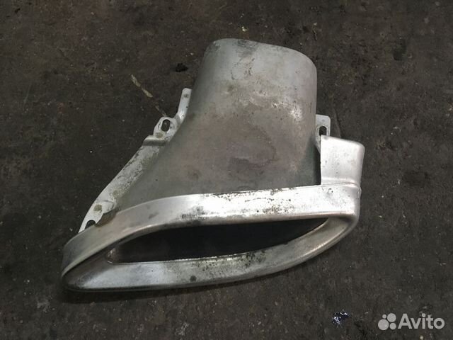 Насадка глушителя правая Mercedes Benz GLC X253