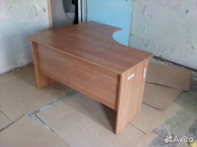 Стол угловой