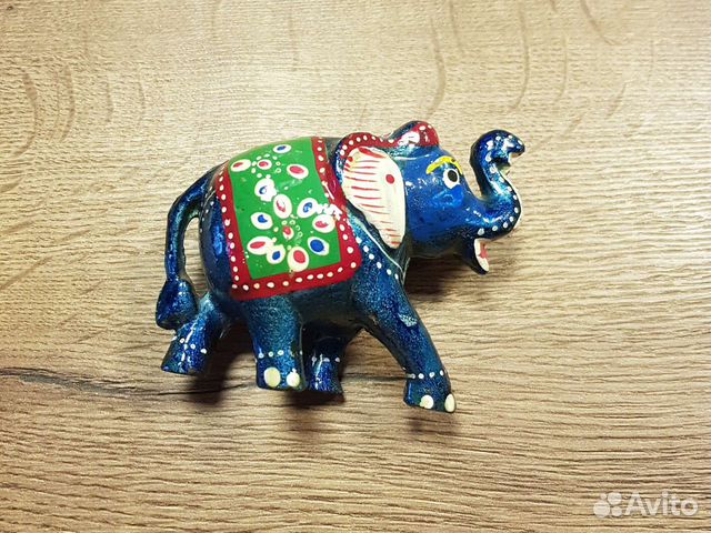 Статуэтка слон