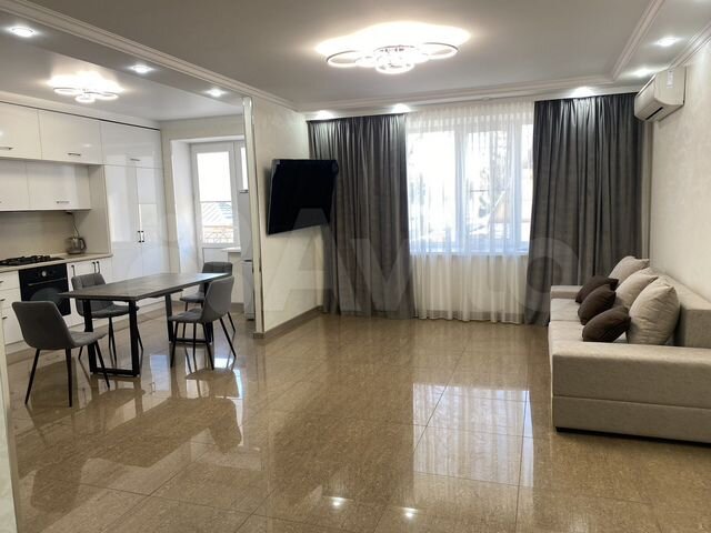 1-к. квартира, 56 м², 1/6 эт.