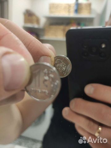 Монета с заводским браком