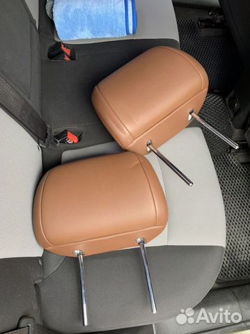 Подголовники Toyota Land Cruiser 200