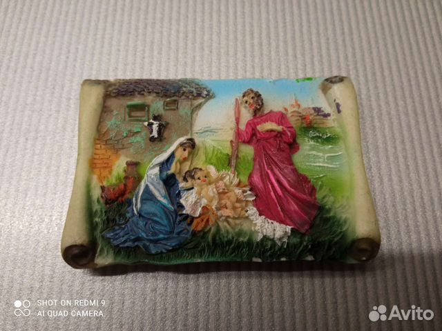 Магнит на холодильник