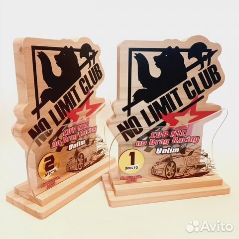 Мерч: Футболки, кружки, картины, медали, награды