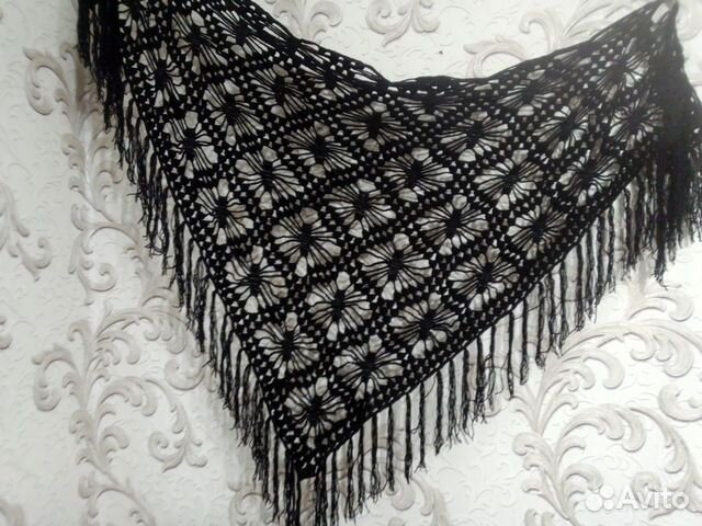 Шаль вязаная