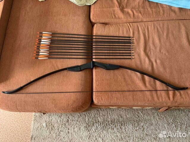 Классический лук и стрелы