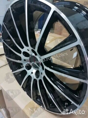 New диски на Mercedes R20 AMG