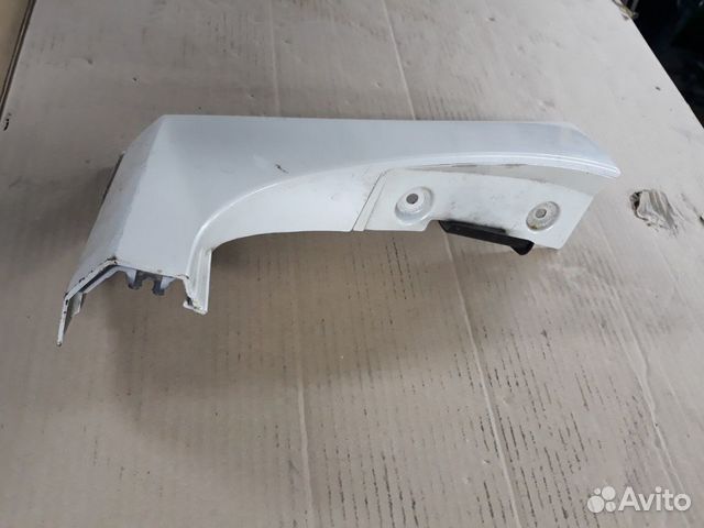 Накладка перед. L. крыла. Renault Koleos 2011