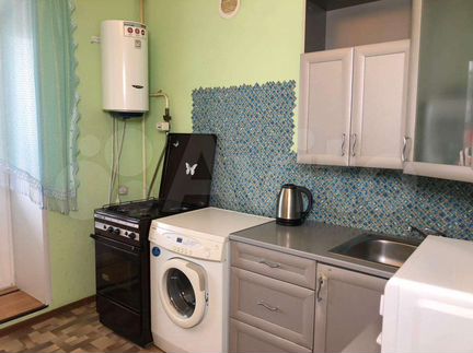 2-к. квартира, 50 м², 8/9 эт.