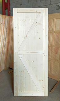 Двери деревянные амбарные