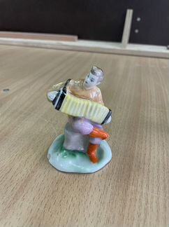 Статуэтка баянист Дулево