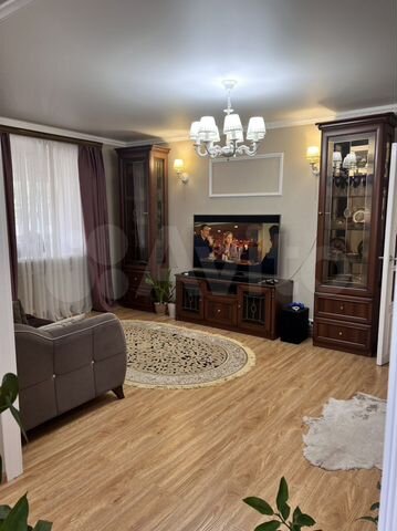 3-к. квартира, 70 м², 1/5 эт.