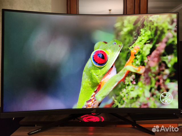 Игровой изогнутый монитор asus XG32VQR