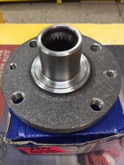 Ступица передняя Рено Логан