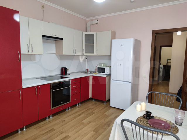 2-к. квартира, 70 м², 10/16 эт.