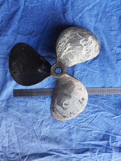 Винт для лодочного мотора 400 мм