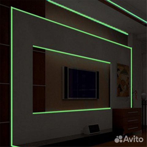 Светящаяся в темноте самоклеющаяся лента