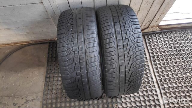 Hankook Winter I'Cept Evo2 W320 235/45 R18 98V
