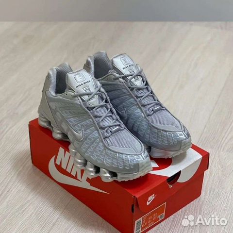 Кроссовки 2002 shox