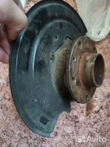 Поворотный кулак правый Renault Arkana