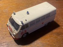 Модель микроавтобуса раф-977И «Скорая помощь»