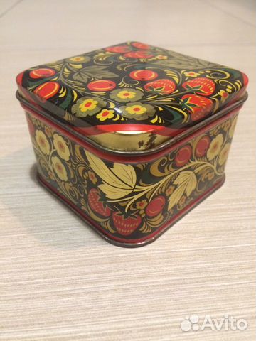 Металлическая коробка СССР