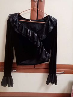 Костюм женский