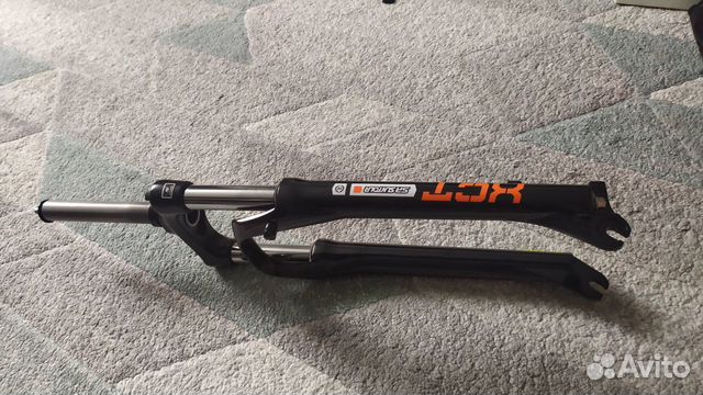 Вилка SR Suntour новая