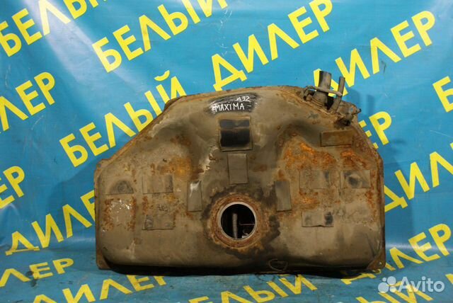 Бак Nissan Maxima a32