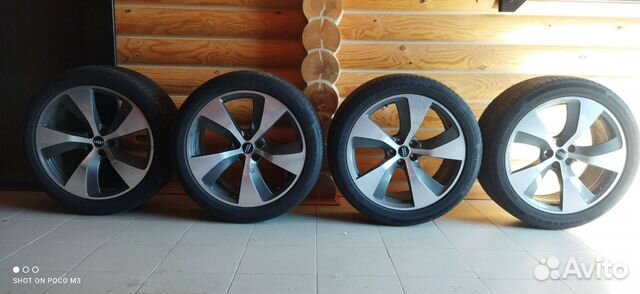 Колёса с дисками размер 285/40 R21 на Audi