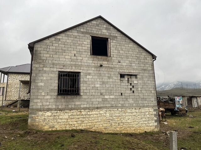 Дом 99 м² на участке 10 сот.