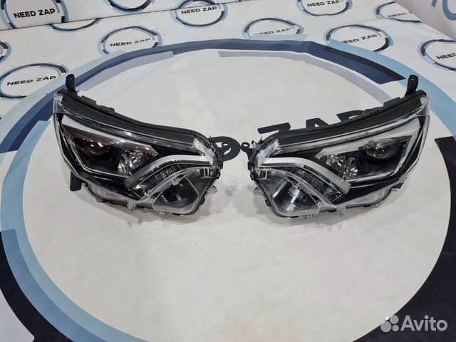 Комлект фар LED Toyota Rav 4 2015-2019