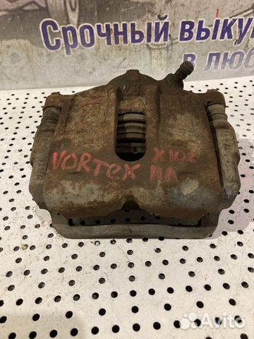 Суппорт передний левый Chery Tiggo 1.8