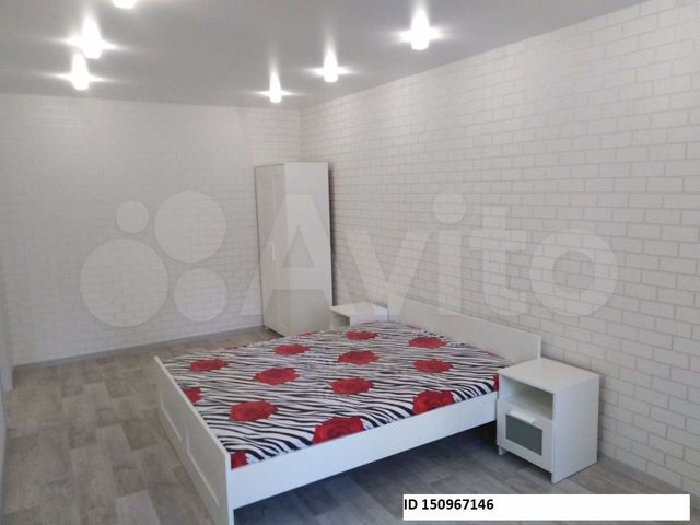 2-к. квартира, 48 м², 4/9 эт.