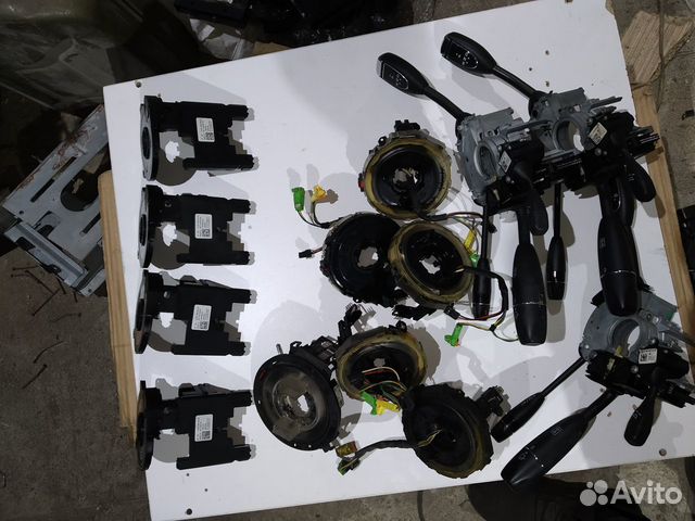 Датчик положения руля Mercedes W221 купить в Москве | Запчасти | Авито