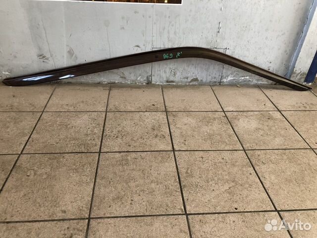 Ветровик правый на subaru legacy BG3, BG4, BG5, BG