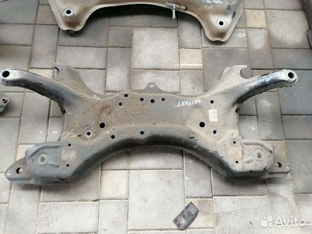 Подрамник на джили эмгрант