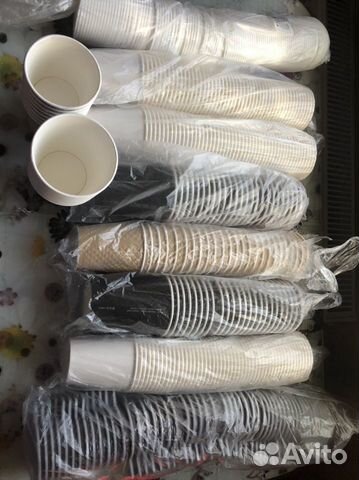 Бумажные стаканы и крышки (для кофе, чая)