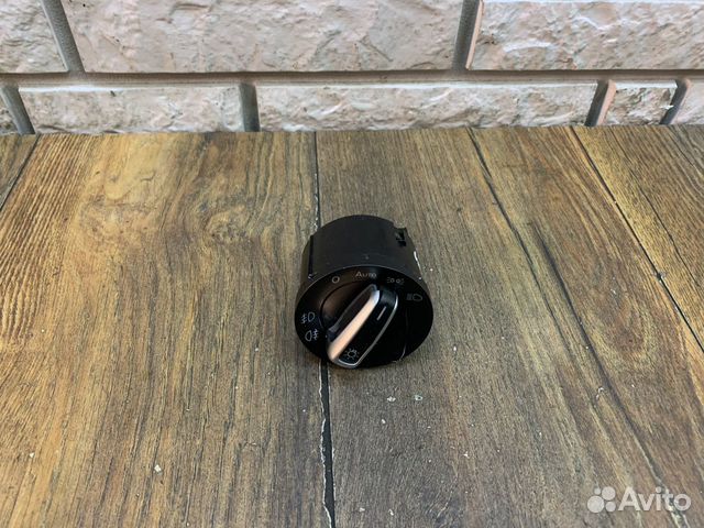 Volkswagen Tiguan Переключатель света фар