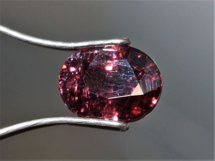 3.13 Ct. Циркон розовый природный (Танзания)