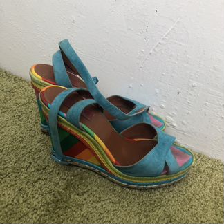 Босоножки Valentino