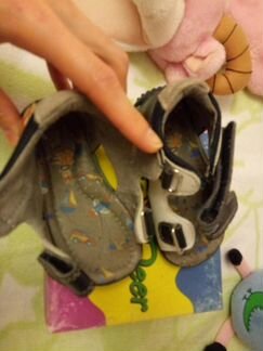 Детская обувь на мальчика в отличном состоянии