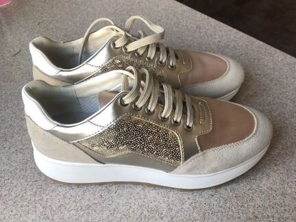 Кроссовки Geox новые